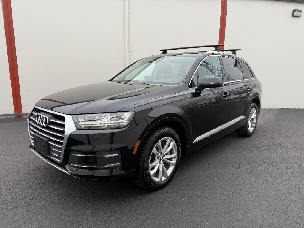 2018 Audi Q7 Premium Plus's photo