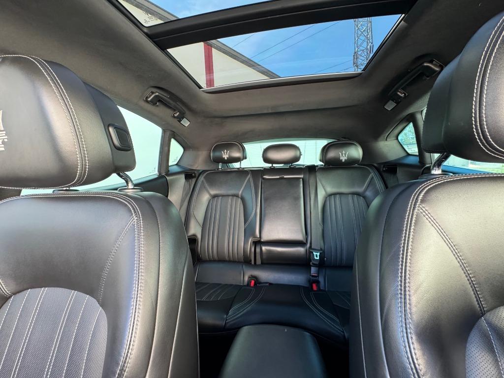 2017 Maserati Levante S - Photo 18