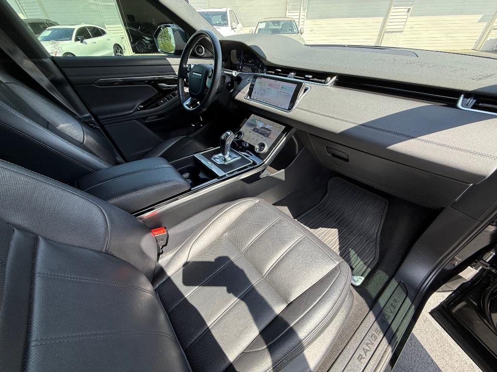2020 Land Rover Range Rover Evoque SE - Photo 17
