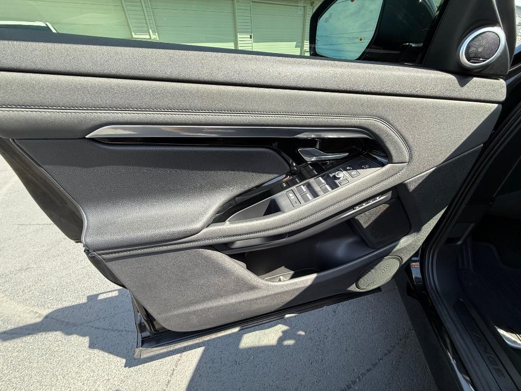 2020 Land Rover Range Rover Evoque SE - Photo 10