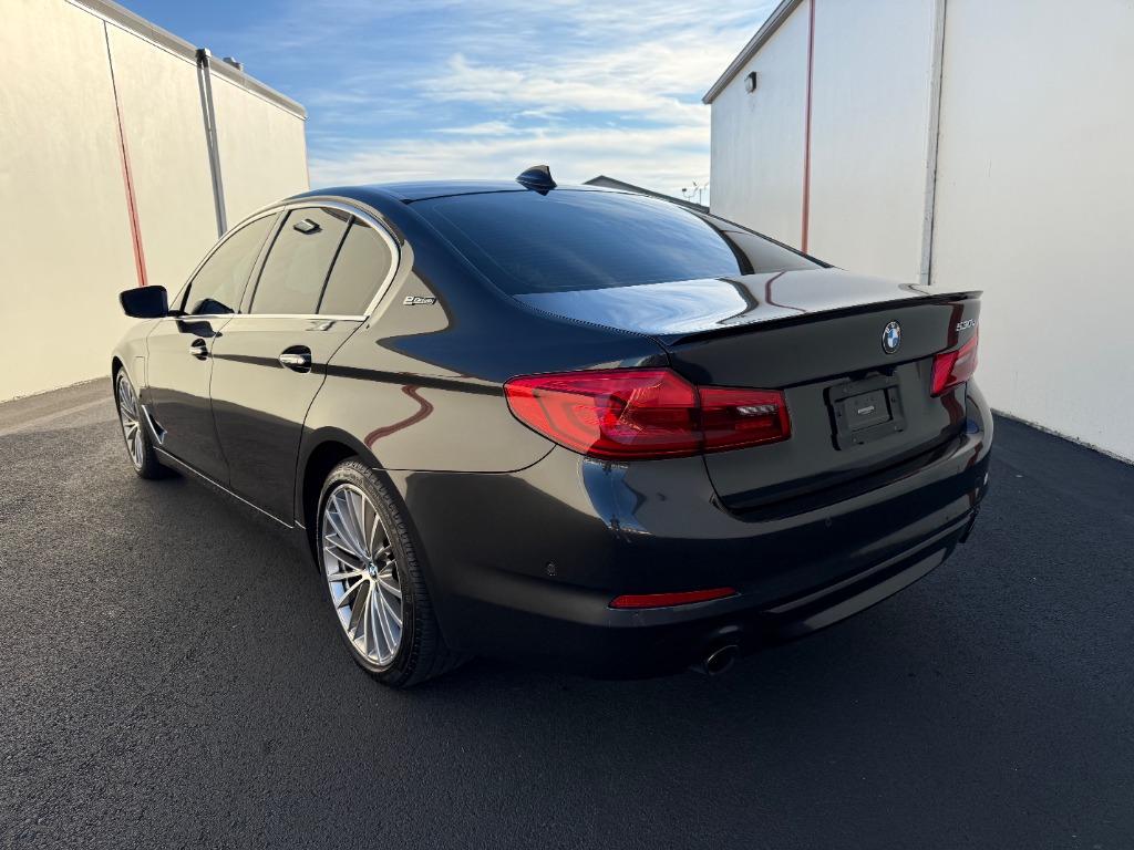2018 BMW 5 Series 530e - Photo 7