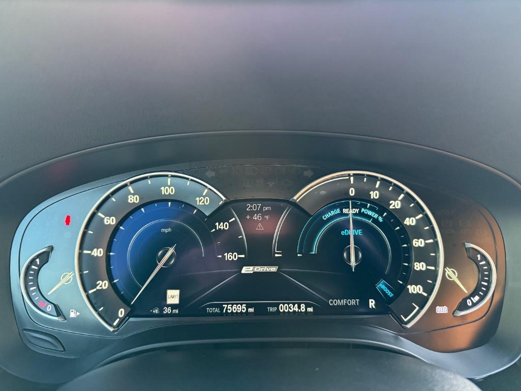 2018 BMW 5 Series 530e - Photo 21