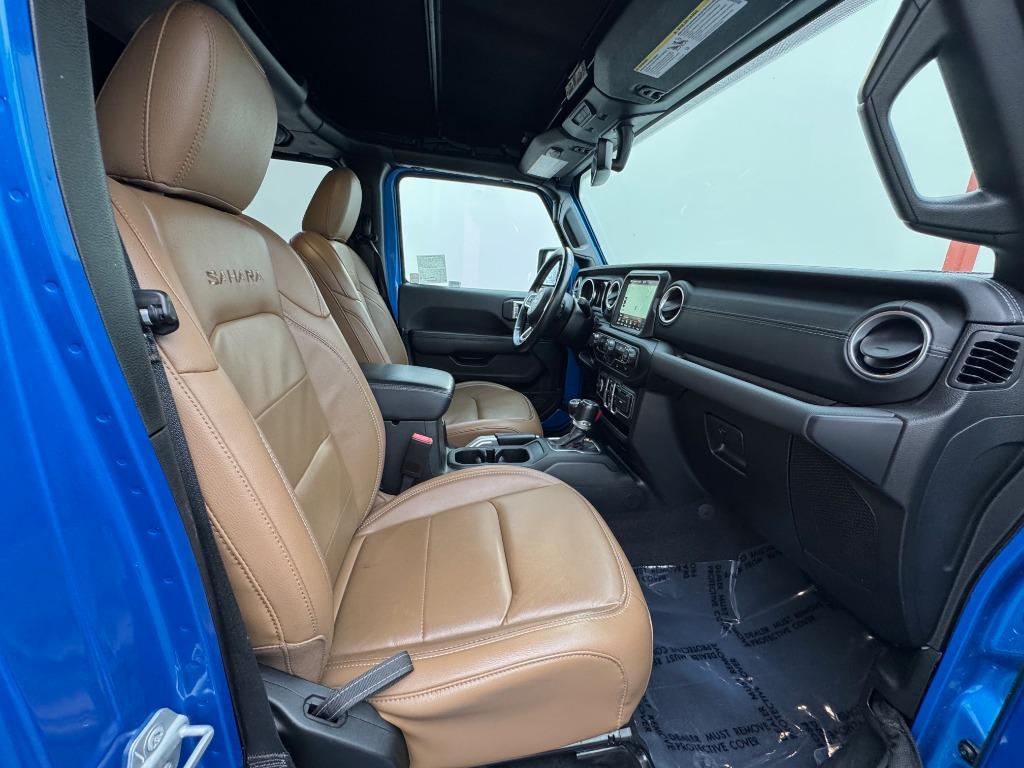 2022 Jeep Wrangler Unlimited Sahara 4XE - Photo 14