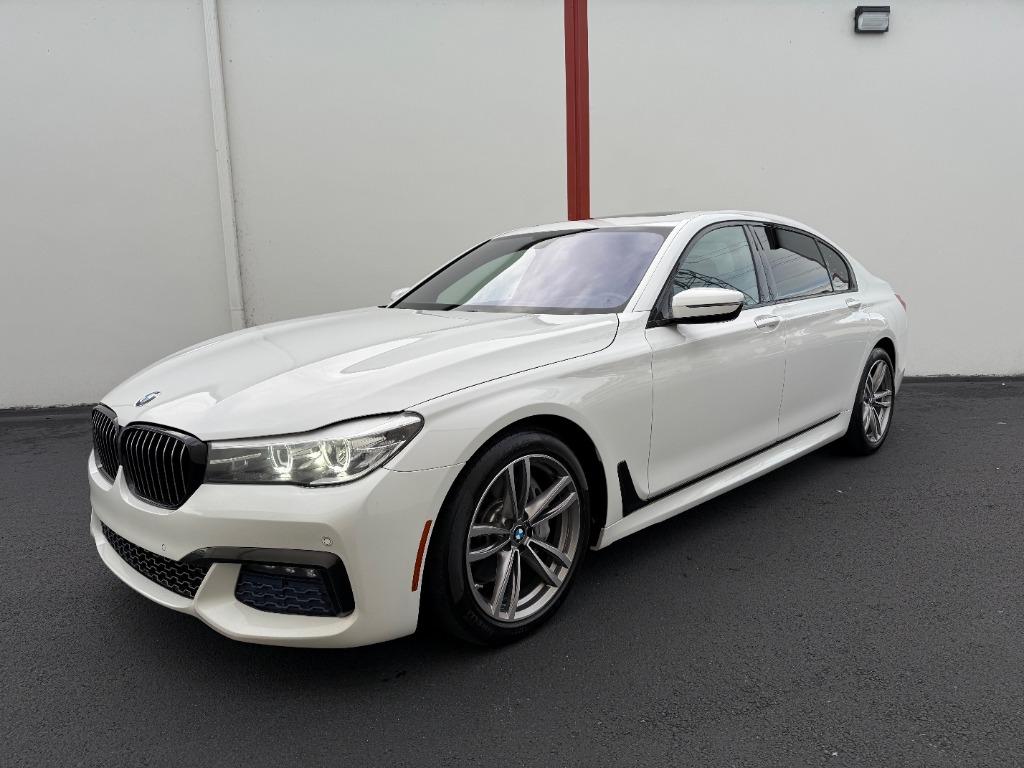 2017 BMW 7 Series 740i