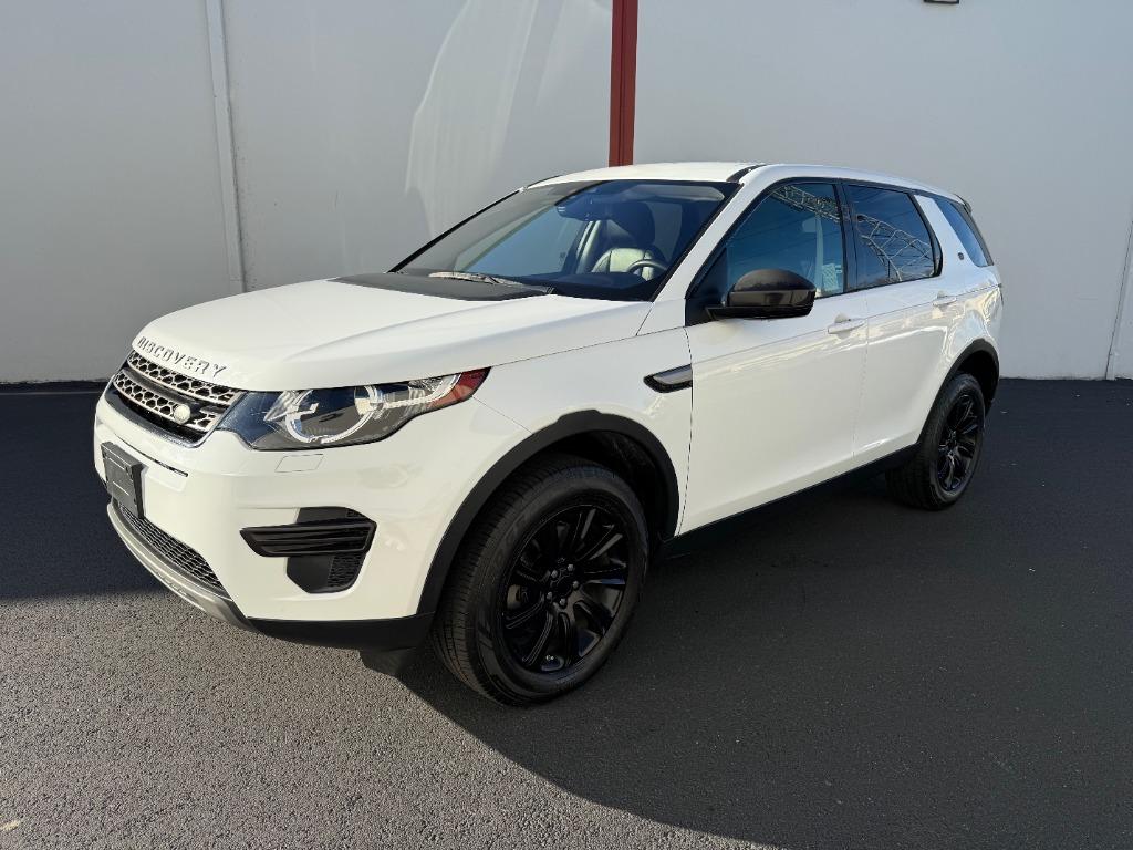 2018 Land Rover Discovery Sport SE's photo