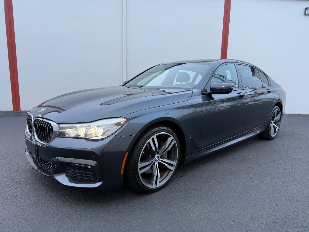 2019 BMW 7 Series 740i