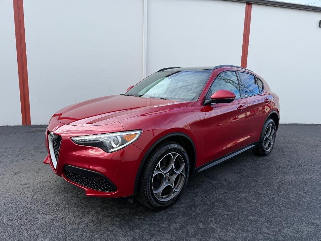 2018 Alfa Romeo Stelvio Ti Sport