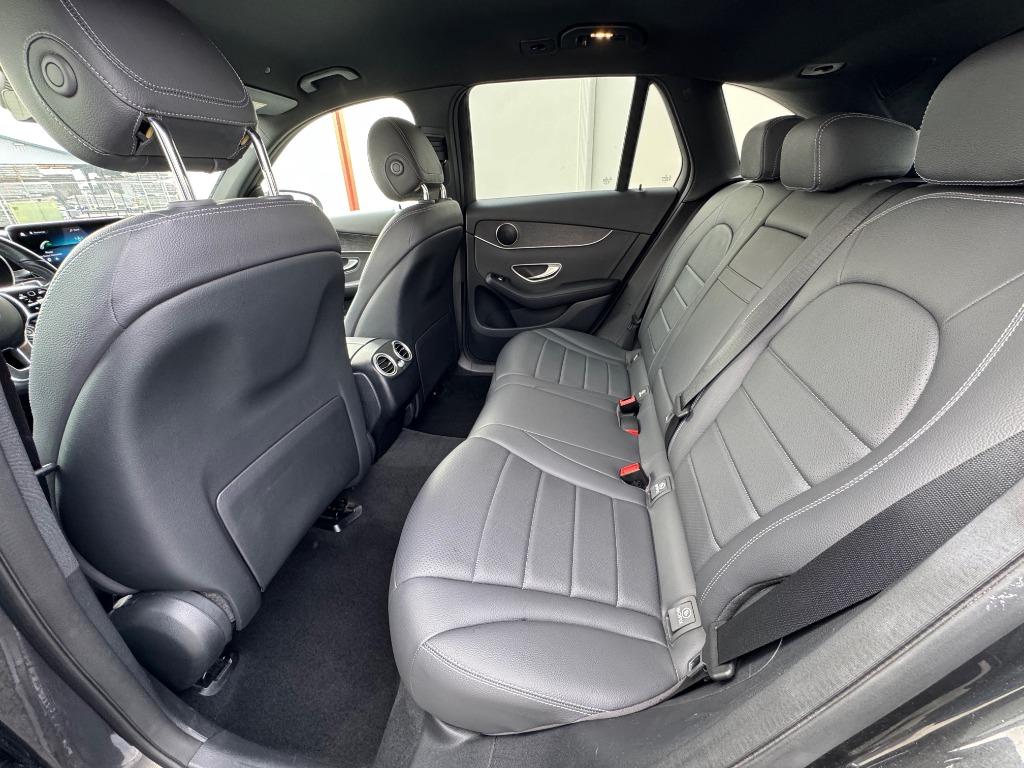 2021 Mercedes-Benz GLC GLC300 - Photo 12